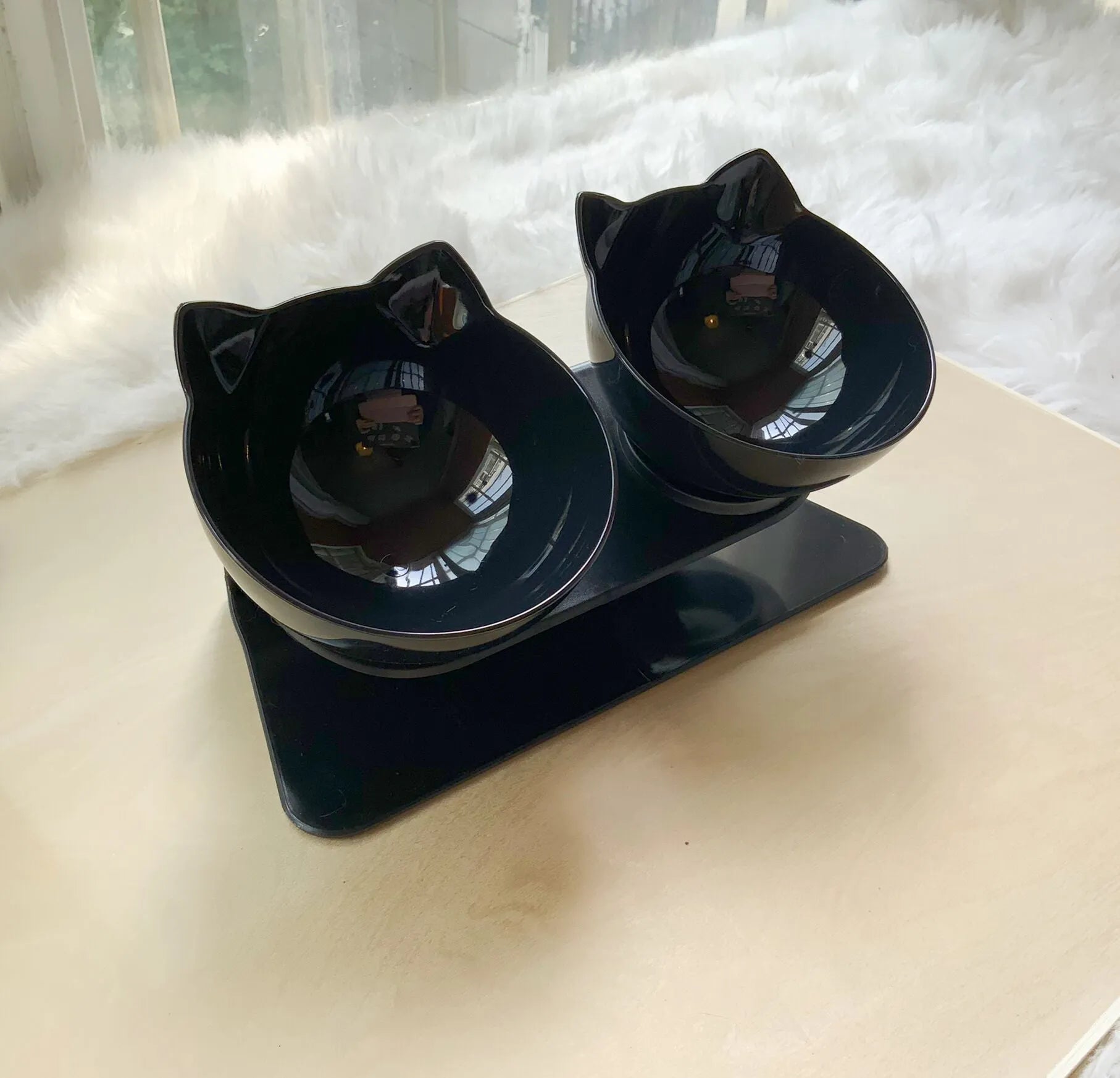 Non slip double cat bowl with raised stand transparent plastic pet feeder for dogs and cats