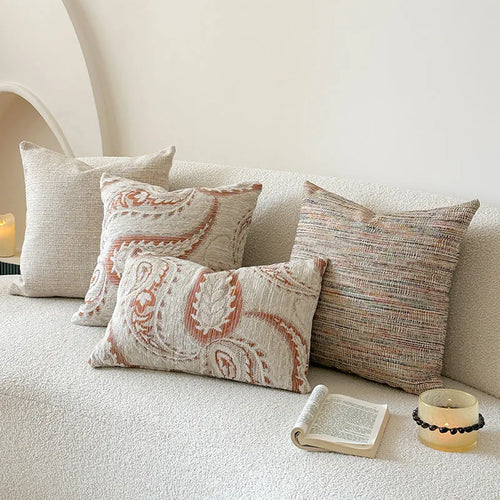 American-style yarn-dyed Jacquard cushion cover with paisley floral pattern in amber colour