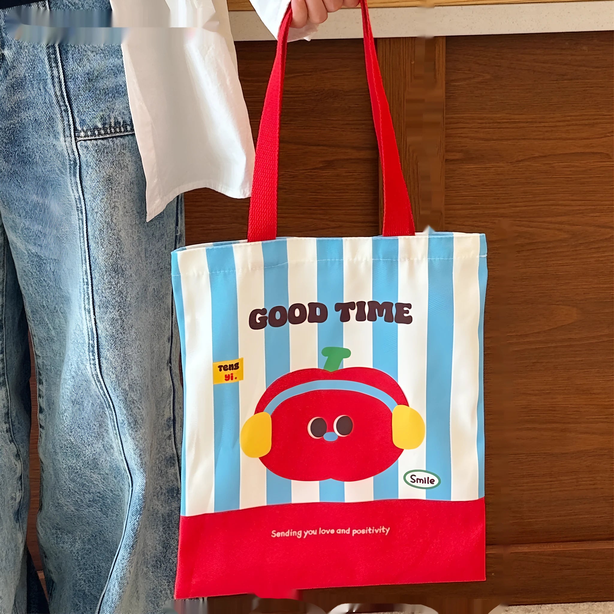 Cartoon canvas bag with printed animal designs measuring 30x36x24cm in multiple colour options
