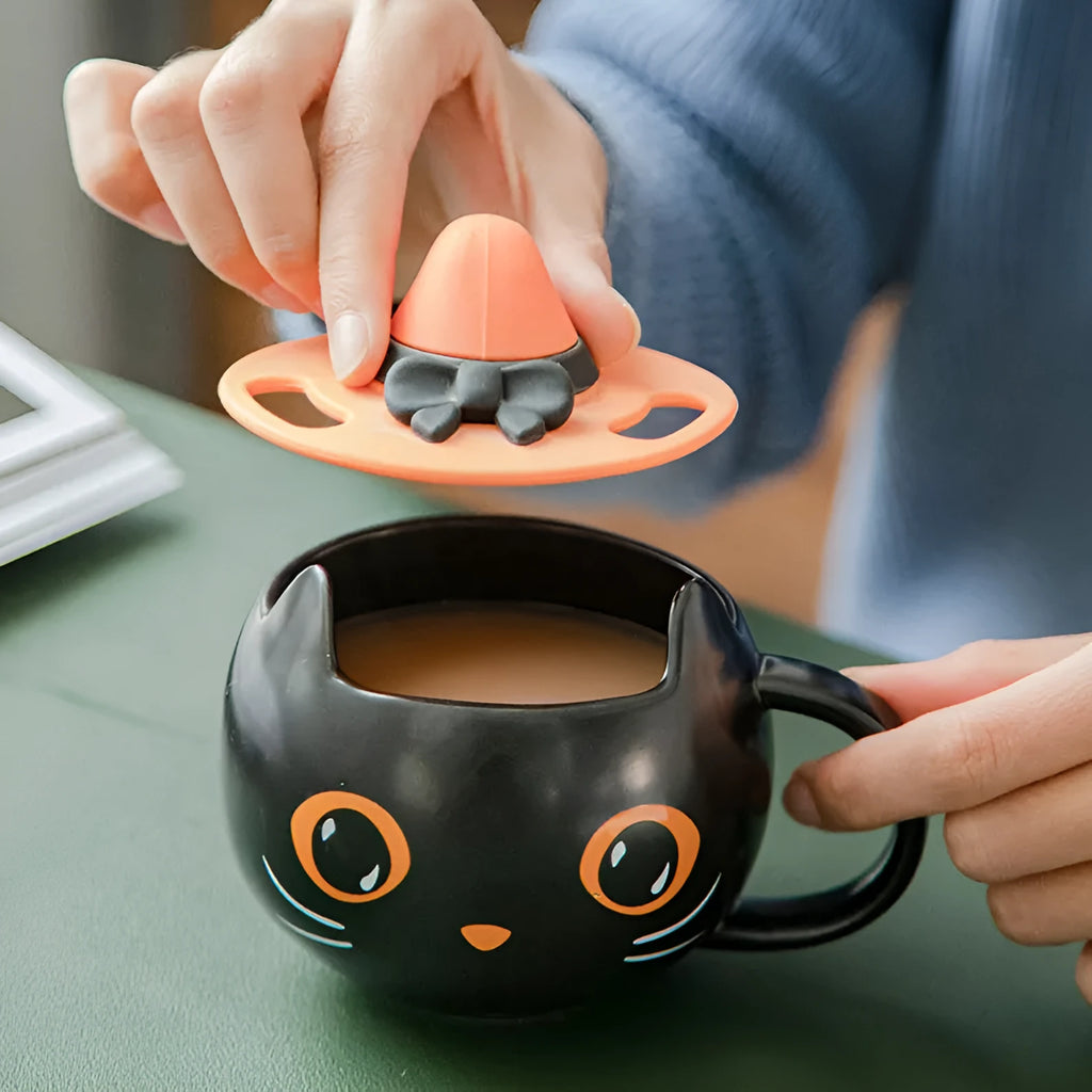 Black ceramic cat-shaped mug with pumpkin and spoon lid design for couples