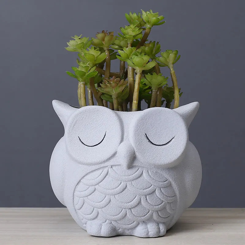 Handmade ceramic succulent flower pot cartoon owl design frosted white 11x9x9cm