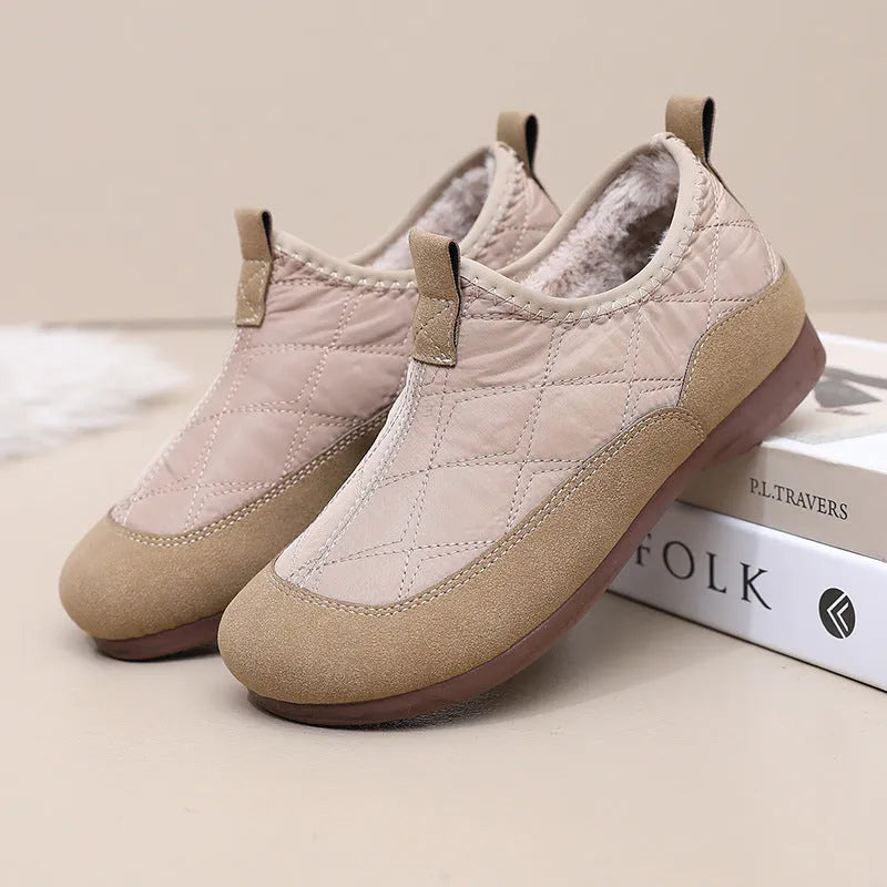 Women's winter cloth shoes with velvet lining, flat gommino sole, solid colour, umbrella cloth upper, slip-on style