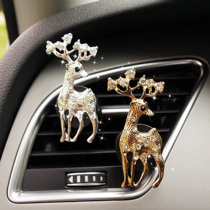 Cartoon alloy car air freshener clip with fruity liquid scent in a choice of twelve decorative styles