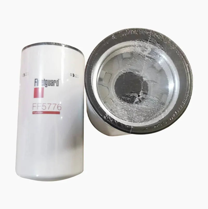 Glass fibre folding oil filter element with 32mm connections for industrial filtration systems
