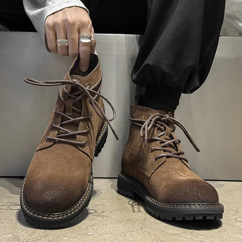 Mens outdoor short boots with low heel, lace-up front, round toe, rubber sole, available in coffee and khaki, sizes 38-44