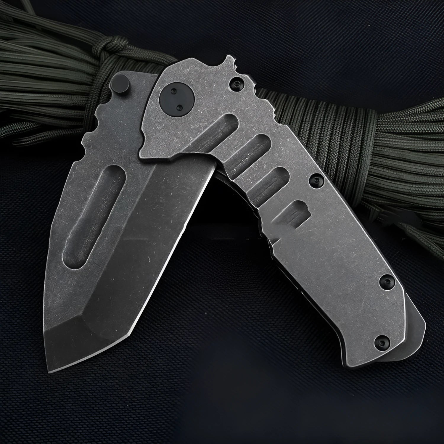 Outdoor folding knife with D2 steel blade, 9 cm blade length, 22 cm overall length, 907 style, folded