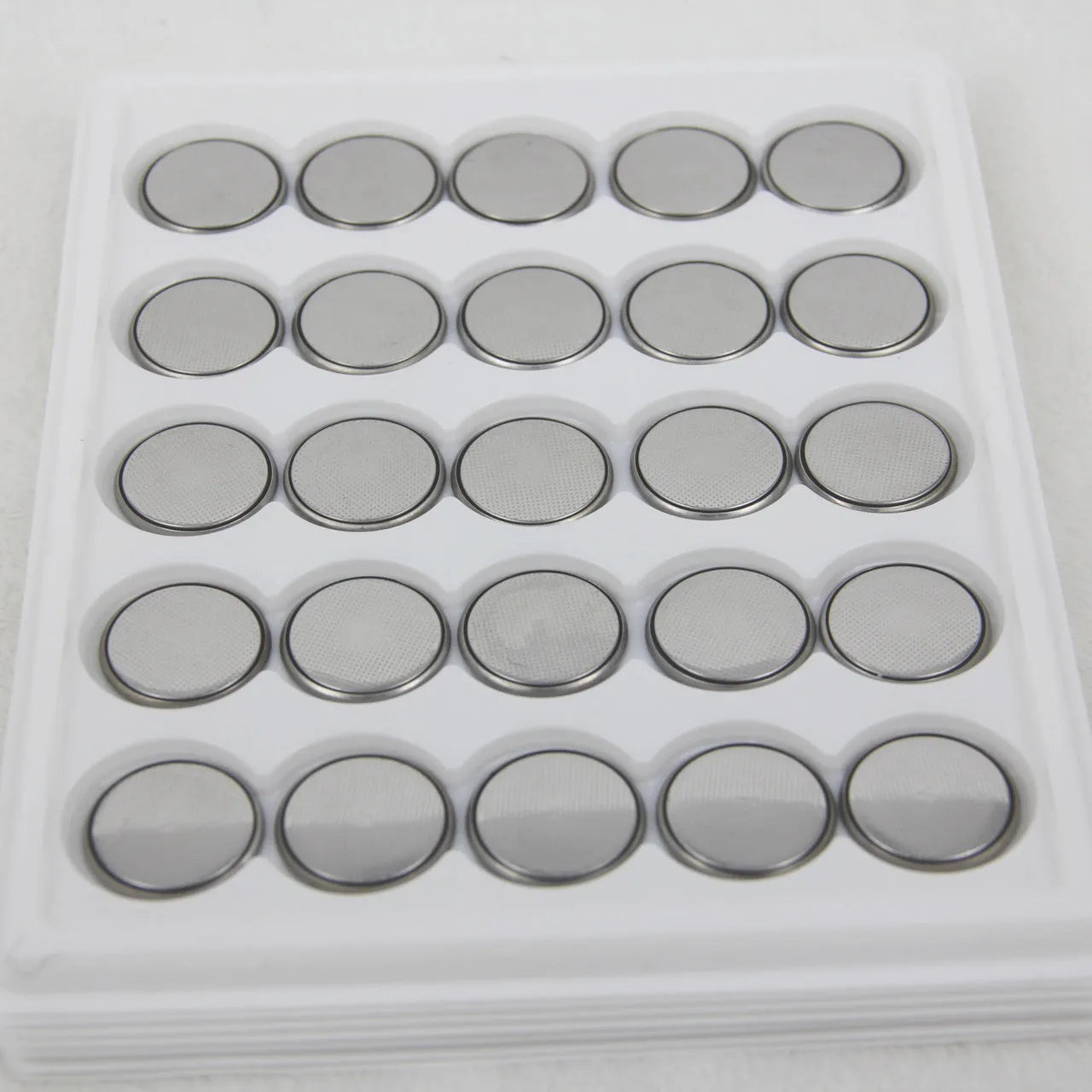 CR2032 CR2025 CR2016 alkaline 3V button batteries with 20mm diameter