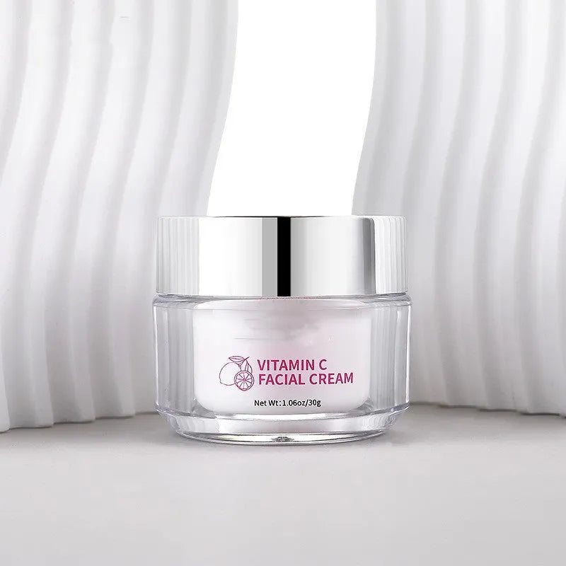 30g Vitamin C face cream jar with compact 6x6x5.2cm dimensions for universal skin types