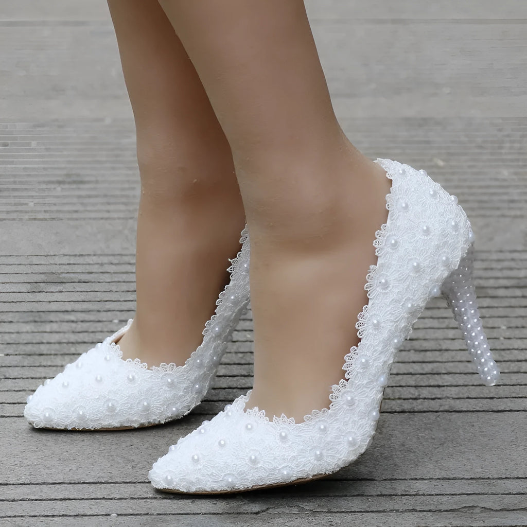 White pearl lace wedding shoes with stiletto heel and pointed toe