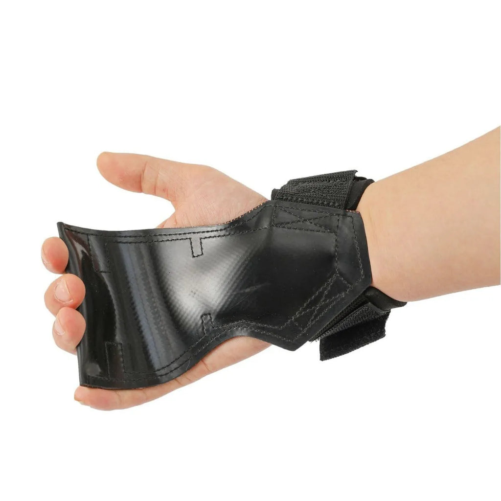 Black rubber weightlifting assist belt for palm protection during barbell training
