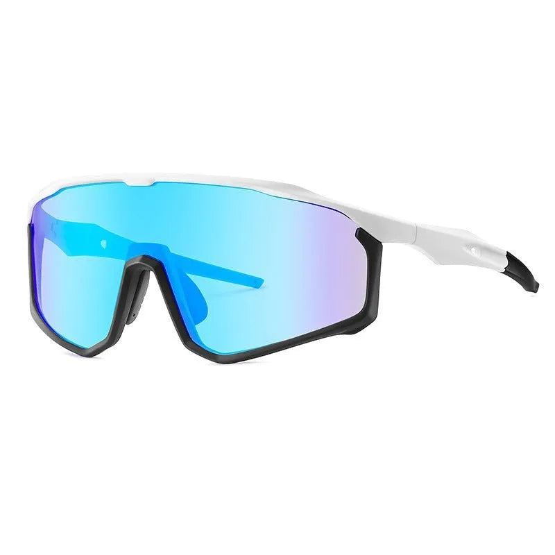 Mountaineering goggles with full frame and PC lens in white black red colour for UV protection