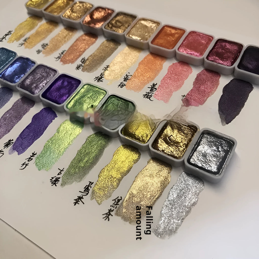 Traditional Chinese Painting watercolour set with 32 tubes including warm colours, cold colours, red gold and white gold.