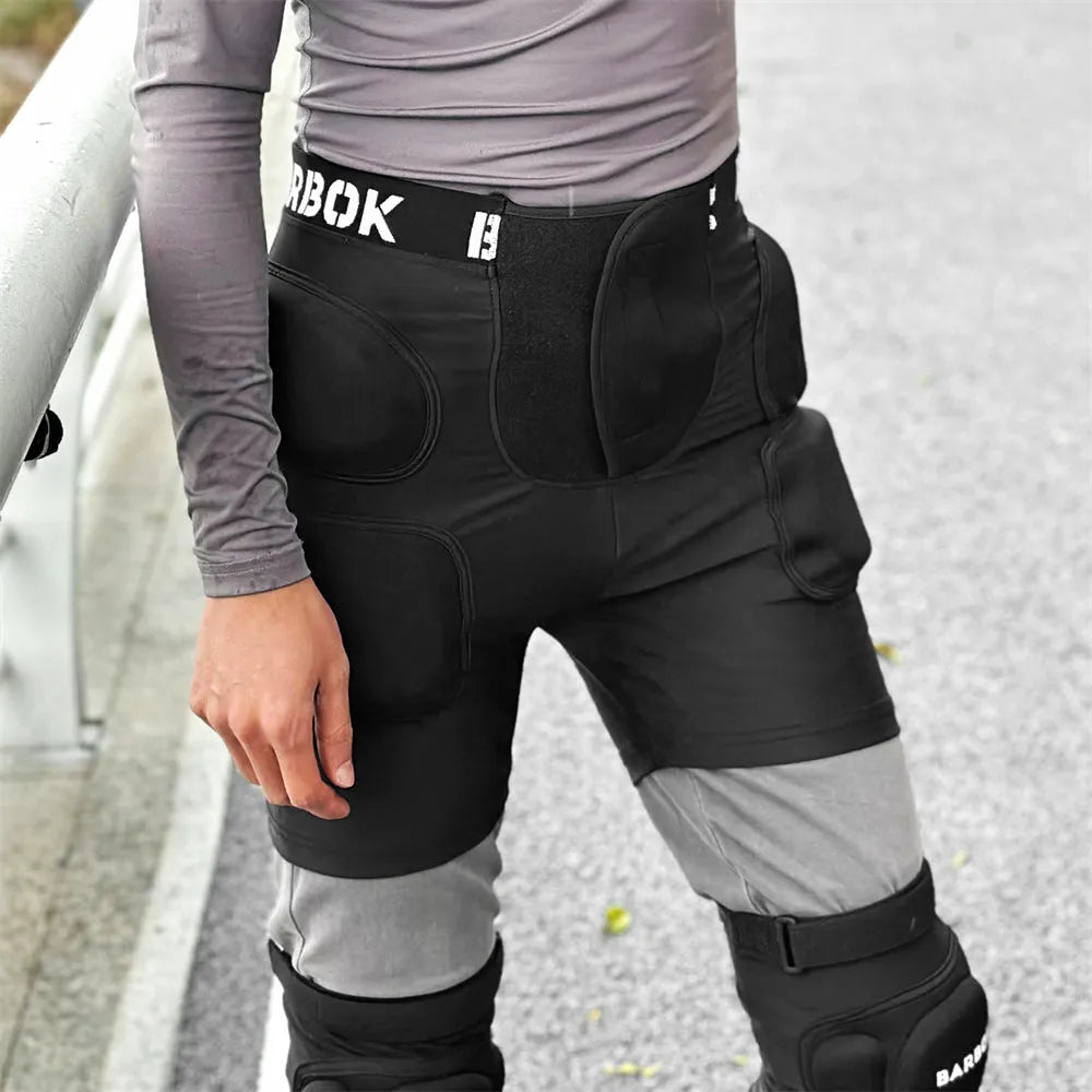 Black spandex hip protection pad with NBR foam for skating and skiing.