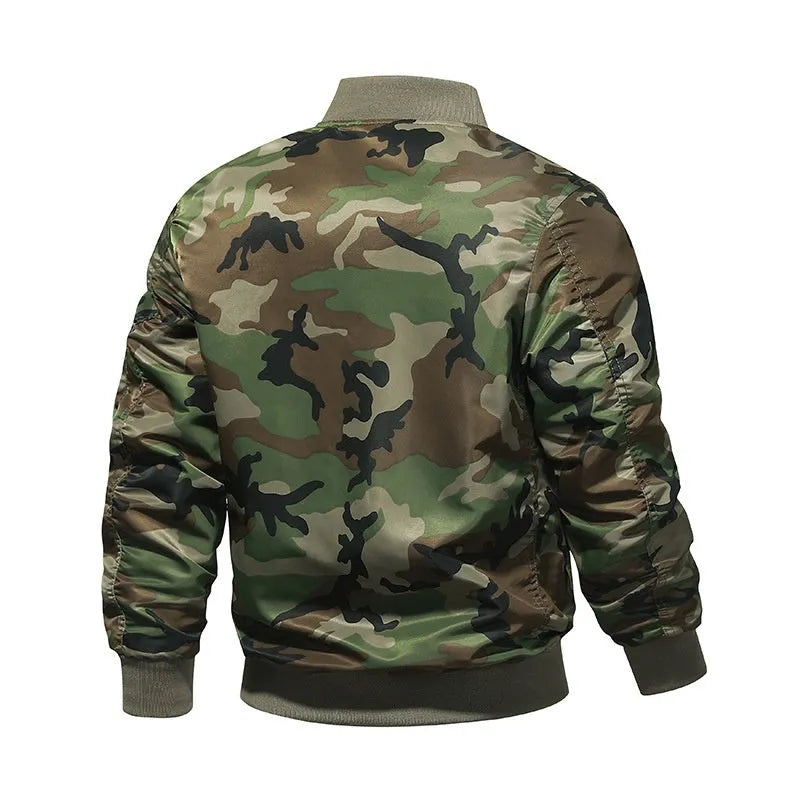 Thickened camouflage plus size men's coat with side pockets, regular fit, long sleeves, straight hem, no hood