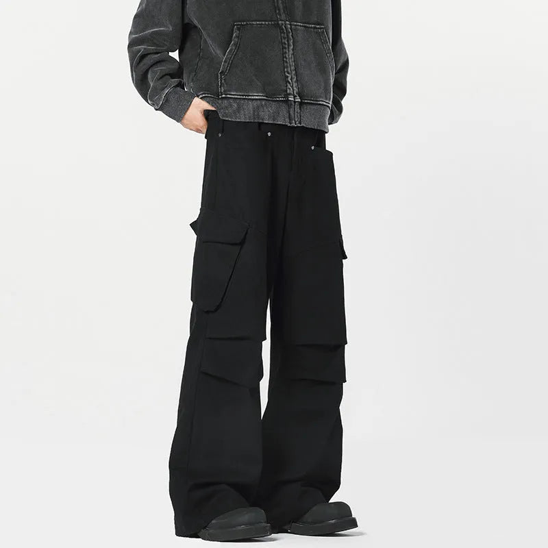 Men's straight-leg trousers in retro style with high waist and button fly