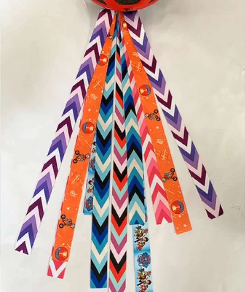 Children's helmet decorative streamers in multiple colours for skating and ski safety gear