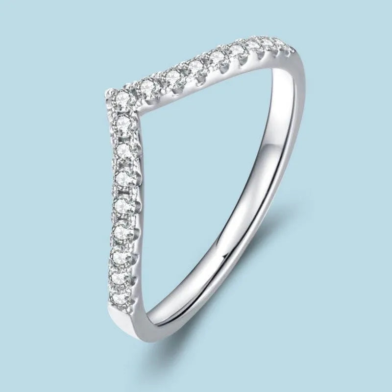 V-shaped adjustable ring for women with zircon inlaid detailing in white gold finish