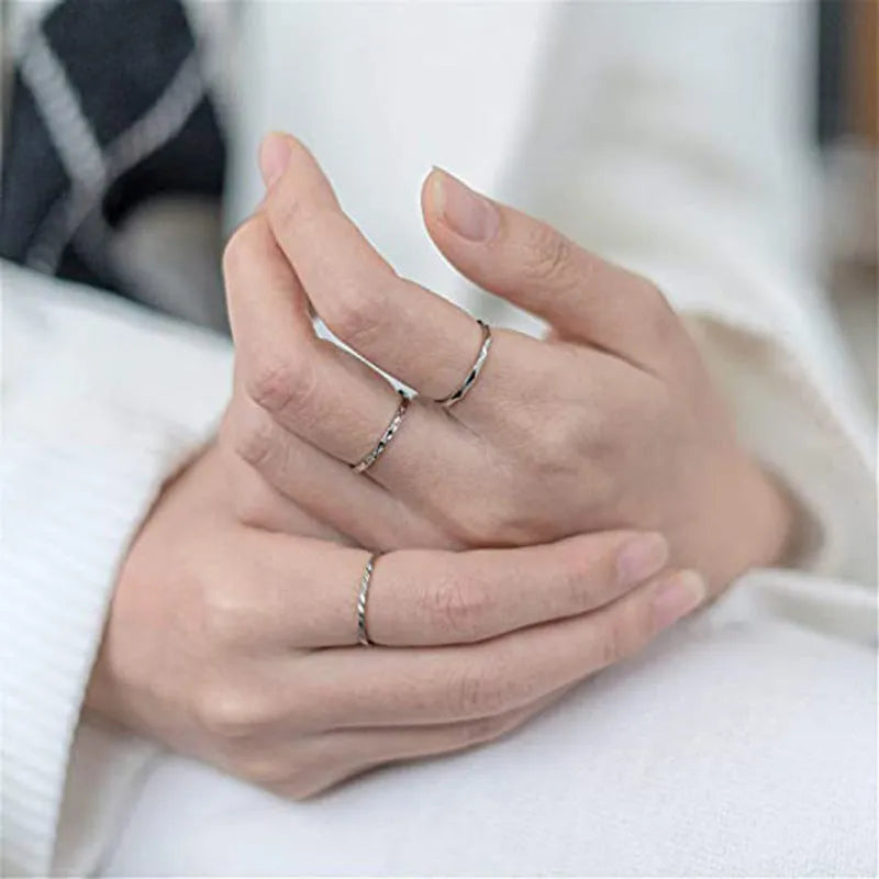 Korean style titanium steel simple couple ring with geometric diamond plaid pattern in silver