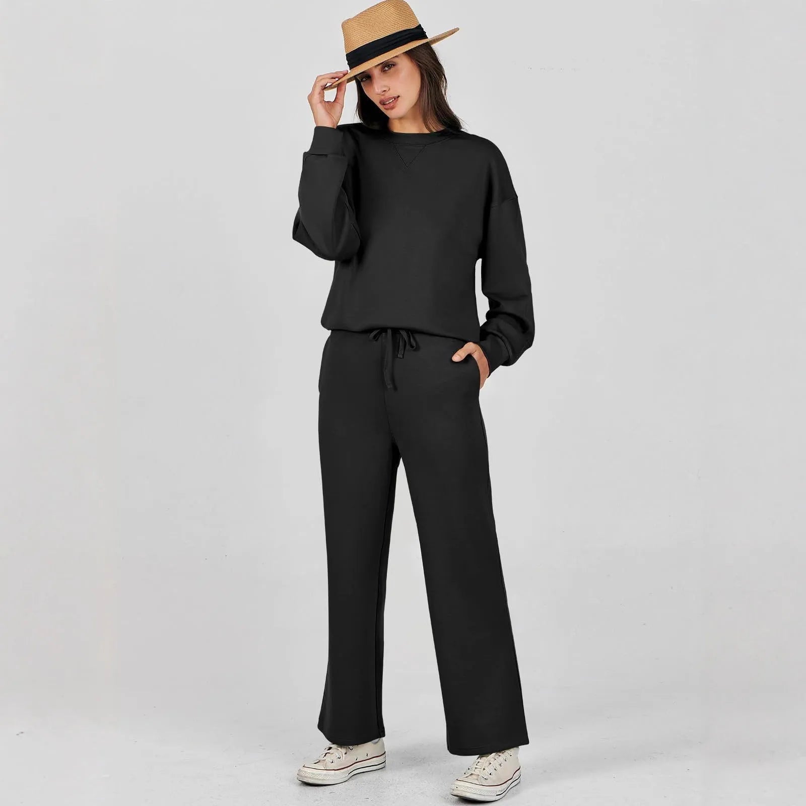 Colour block women's tracksuit with long sleeve top and matching trousers in black