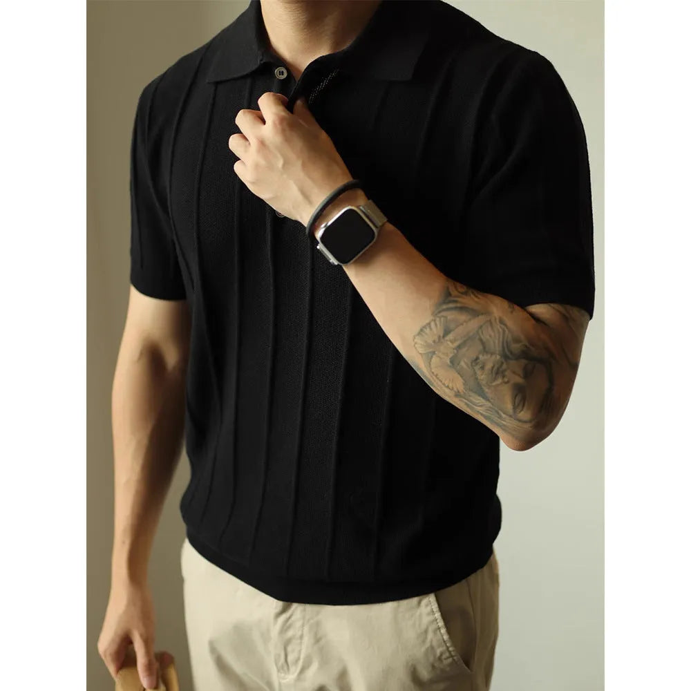 Men's basic solid colour polyester T-shirt in black and white with loose fit styling