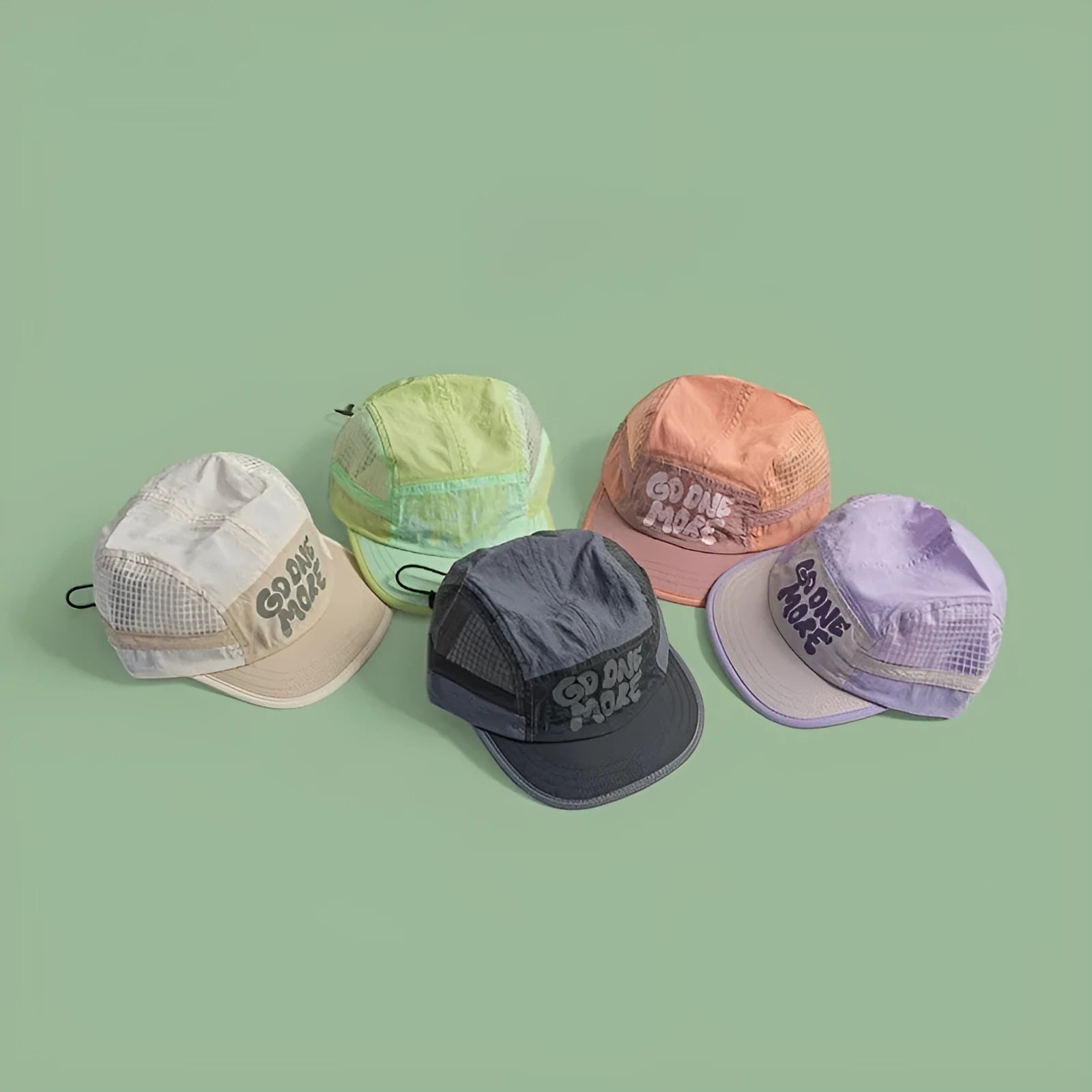 Gradient quick-drying mesh baseball cap with dome crown and digital printed English letters