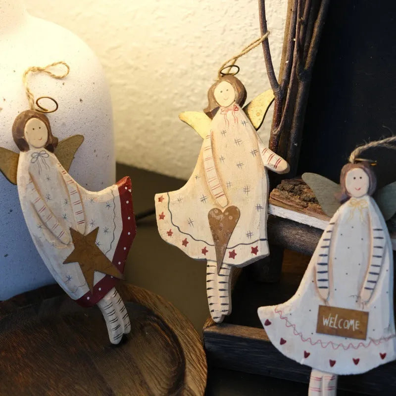 Wooden door plate pendant with hand-painted heart, XINGX and letter motifs in American country style
