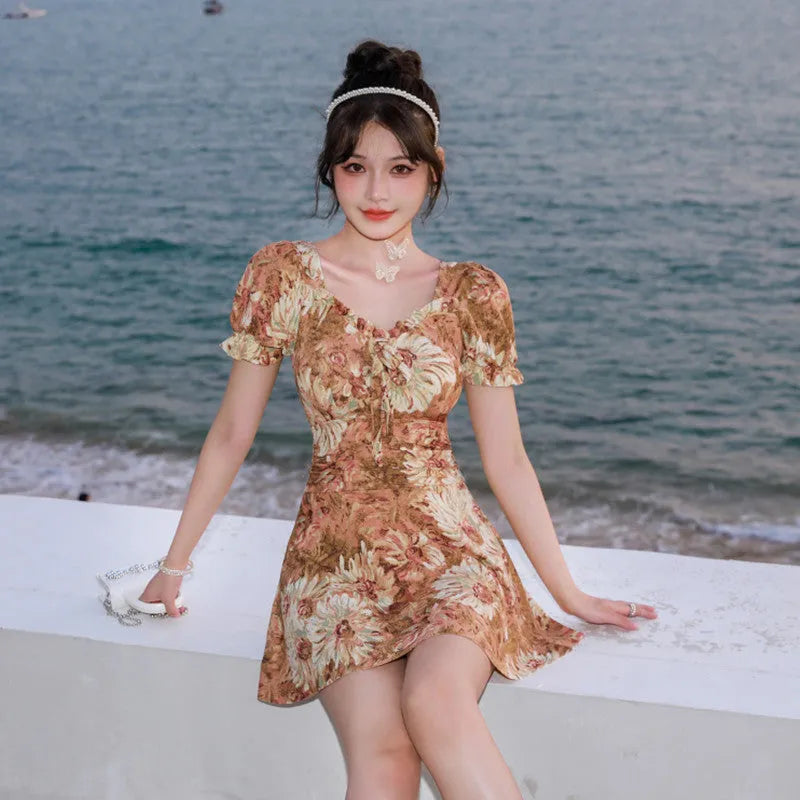Women's solid colour one-piece swimsuit conservative cut flat angle design