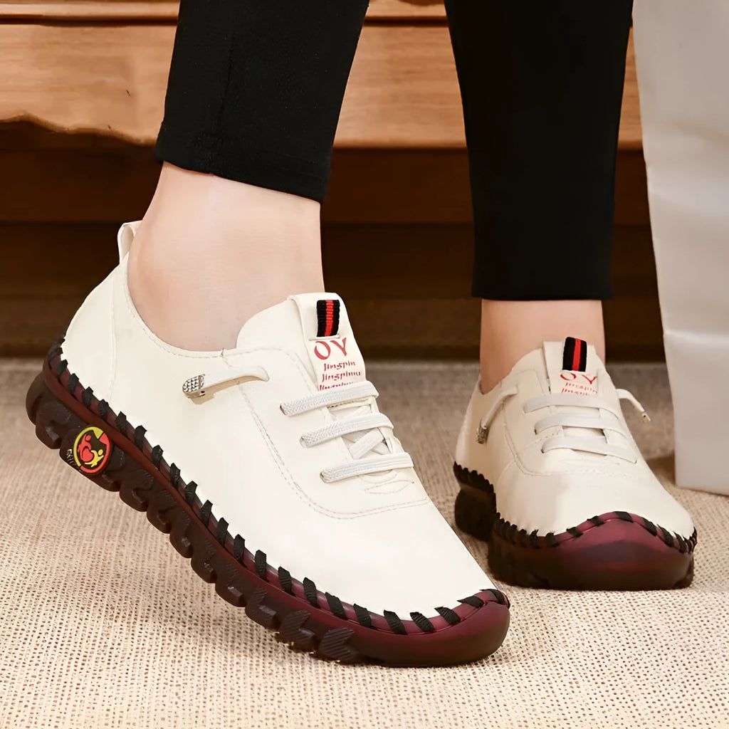 Women's leather handmade mother shoes round toe microfiber upper plain pattern in black