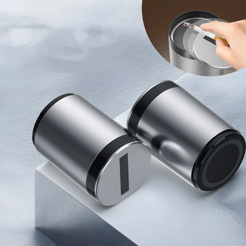 Automatic opening and closing ashtray in secret silver colour, 7x10cm size for car or desk