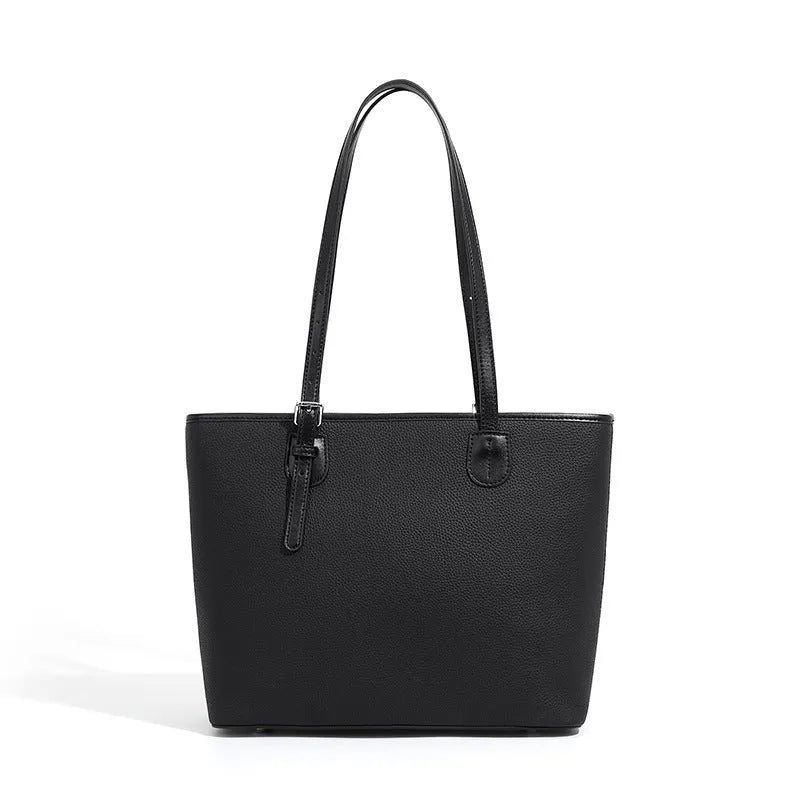 Genuine leather women's tote bag with 30cm width and internal organisation compartments