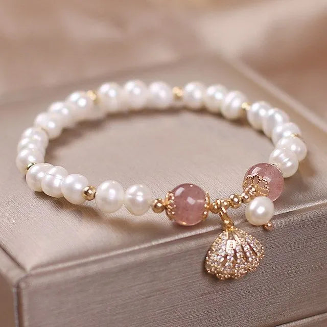 Natural shell bracelet with plush strap in four colours: red, green, yellow, purple for unisex student casual wear