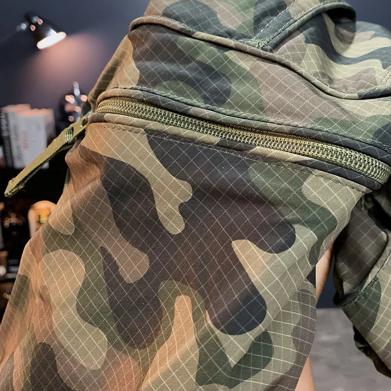 Man wearing loose-fit camouflage cargo shorts made from quick-dry cotton blend fabric