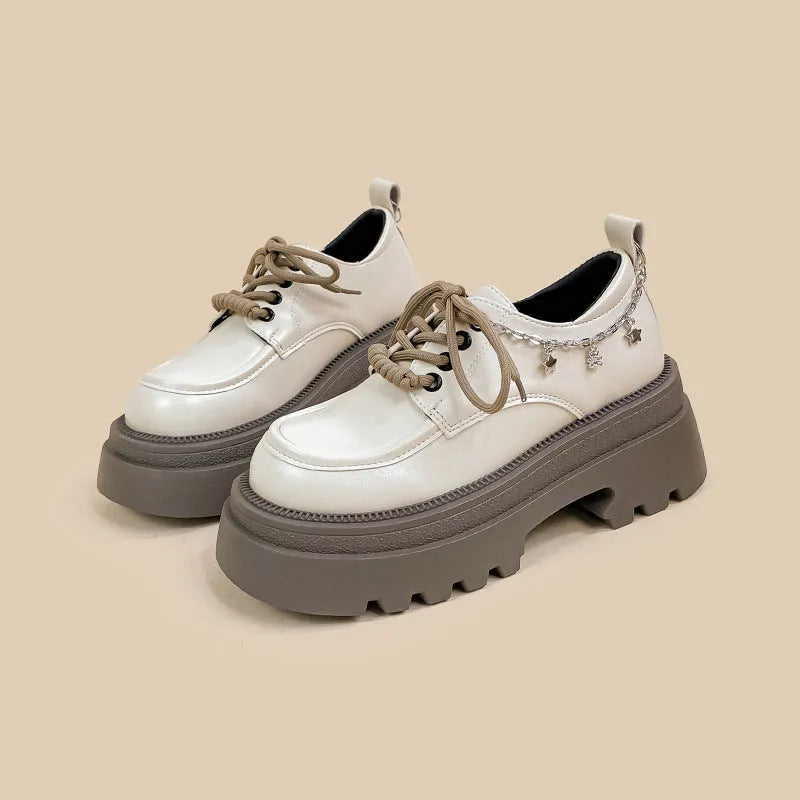 White women's platform Mary Jane shoes with lace-up front and 6-8cm chunky heel in XINGX bear colour.