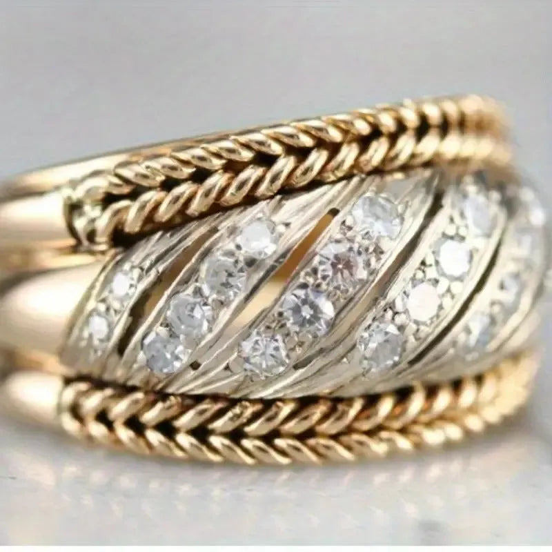 Gold electroplated line ring for women, metal zinc alloy, sizes 6 to 10