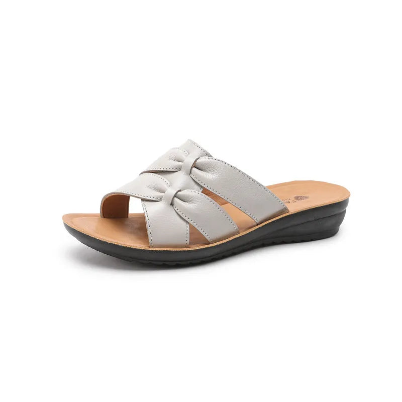 Women's cowhide leather slippers in beige with soft non-slip sole and imitation leather lining