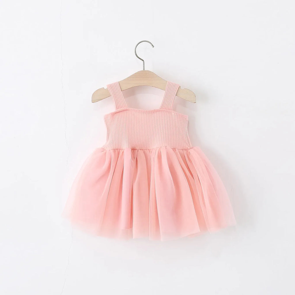 Girls' sleeveless polyester summer dress in solid colour sling style, pink option