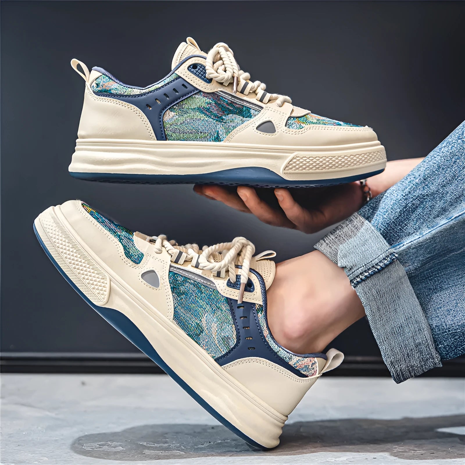 Canvas casual shoes in Milan green or beige with round toe and flat heel design