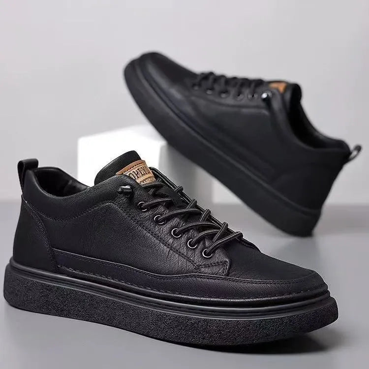 Men's all-match black sports casual loafers with sewing line detail on upper