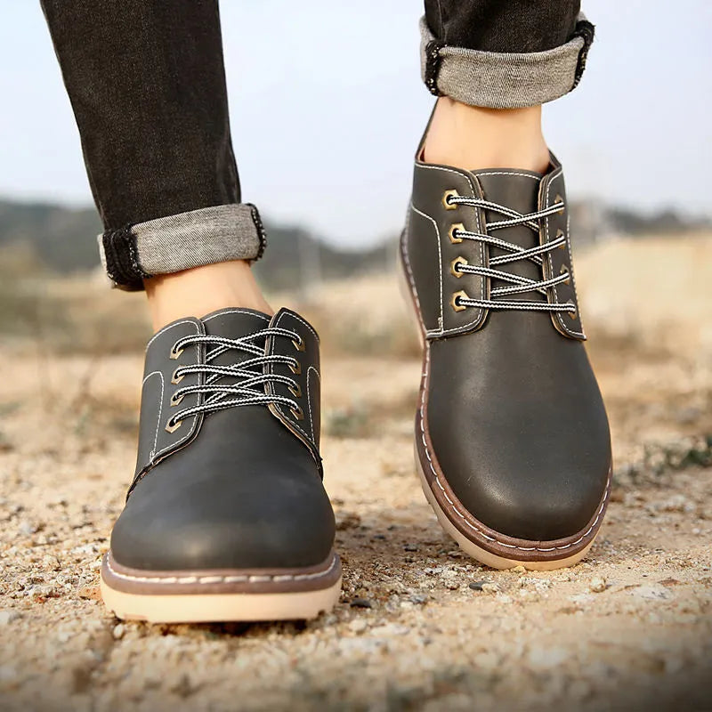 Men's mid-top British leather style boots with waterproof PU upper and rubber soles