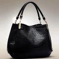 Women's large capacity tote bag with crocodile print and bright face detail, black PU, 36x11x29cm shoulder bag
