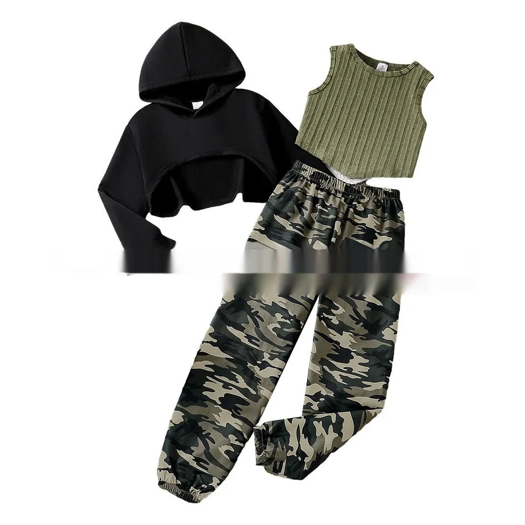 Girls' three-piece set with cropped hoodie, rib vest, and camouflage sweatpants in Army Green