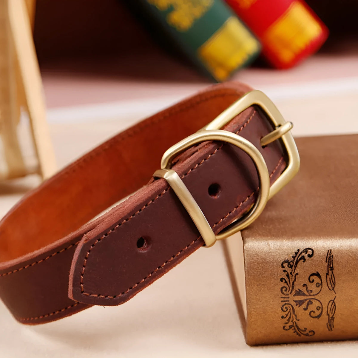 Cowhide dog collar in original leather colour with buckle, six sizes from 24CM to 65CM