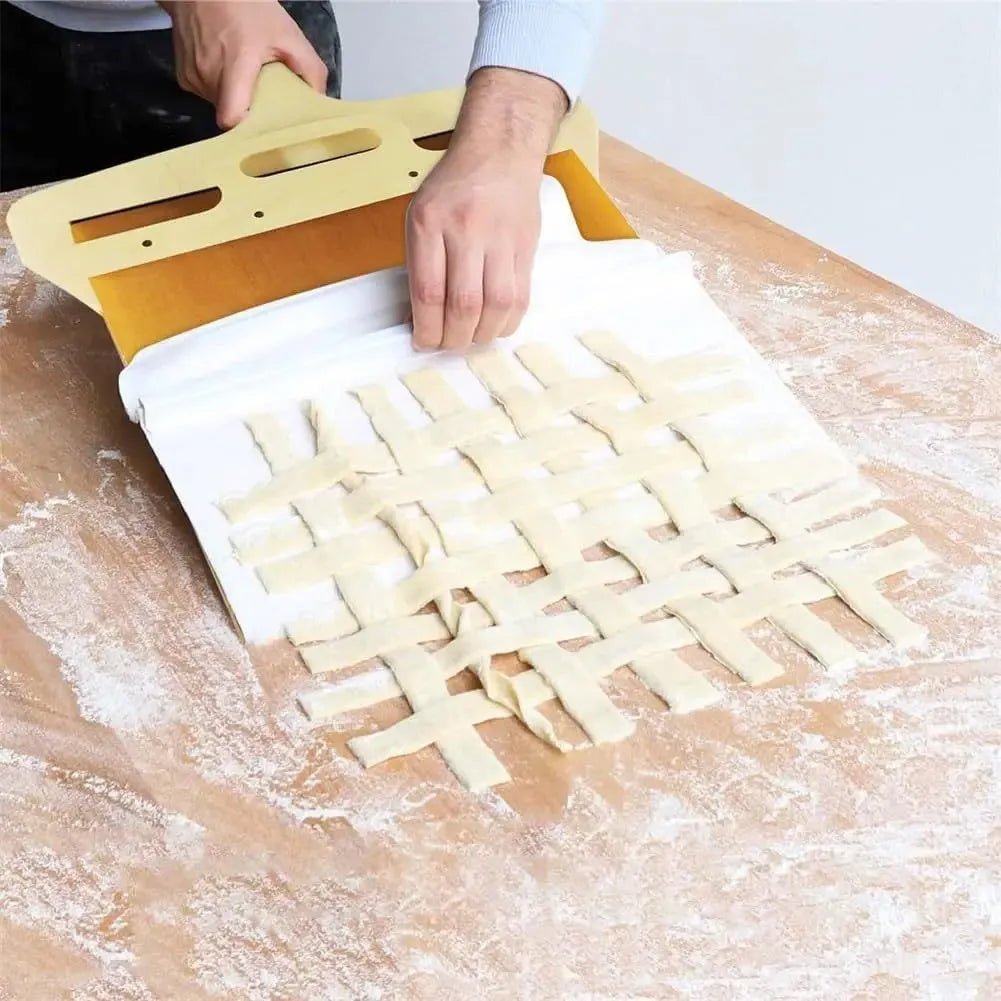 55x35cm food-grade PP pizza transfer shovel with hanging hole and non-stick surface