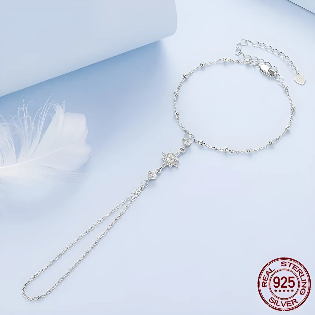 S925 sterling silver integrated ring and bracelet set with eight-pointed star ornament on white background