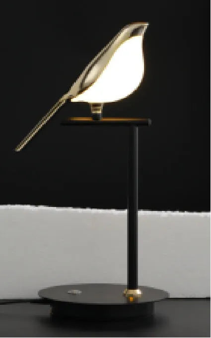 Modern aluminium alloy ceiling light with iron chandelier framework and adjustable height feature