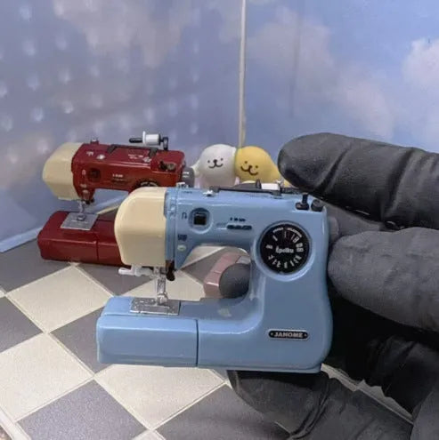 TOYS CABIN simulation mini sewing machine toy with baking varnish finish in four colours light blue olive green pink red