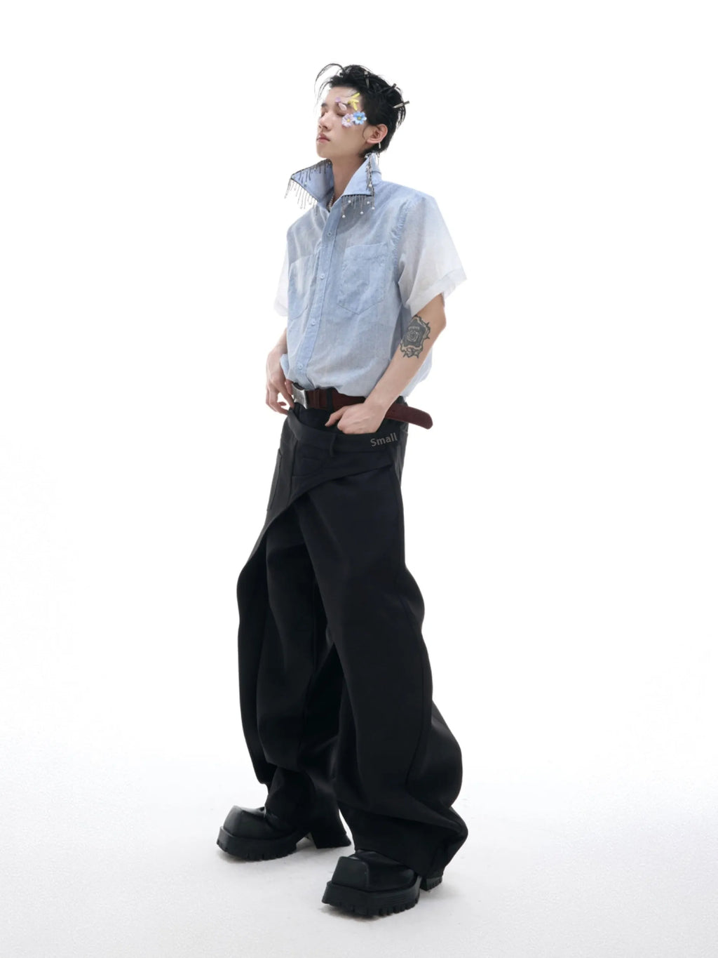 Blue and white gradient short-sleeve loose-fitting shirt for summer casual wear.