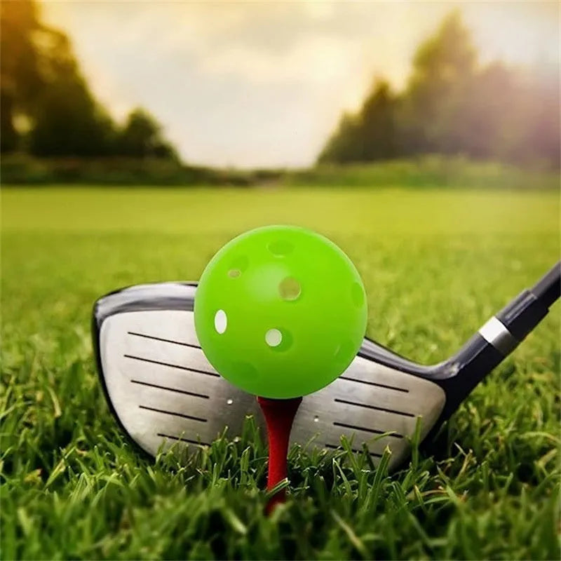 24 multi-colour 42mm golf practice balls in red, orange, blue, green, white, yellow stored in mesh net bag