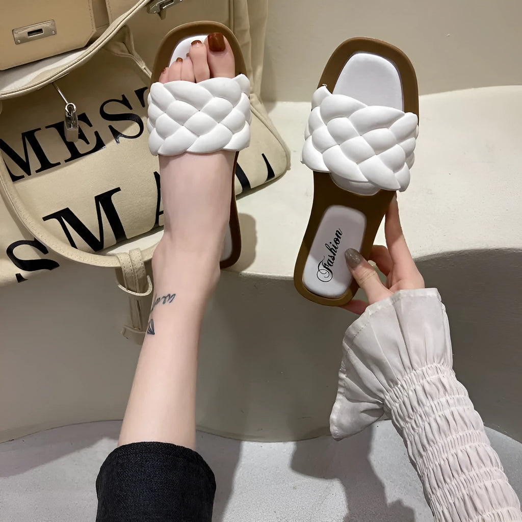 Women's plaid pattern beach sandals with thick anti-skid PVC soles in four colour options
