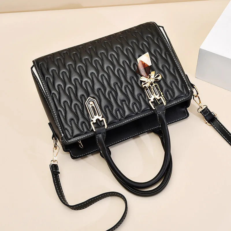 Women's large-capacity shoulder messenger bag with sandwich pocket, available in multiple colours